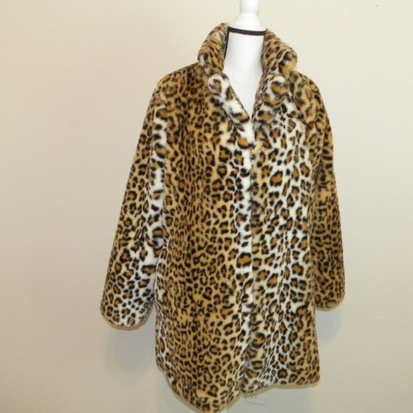 Lanshifei Jackets & Blazers - NWT Long Leopard Faux Fur Jacket Parka